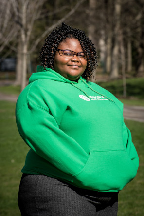 Néhica Paul, coordonnatrice des ressources humaines Néhica Paul, coordonnatrice des ressources humaines